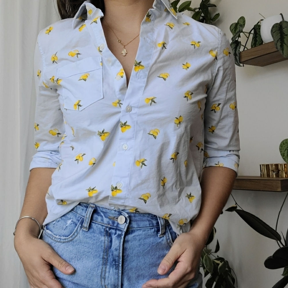 Lemon print light blue button-down shirt